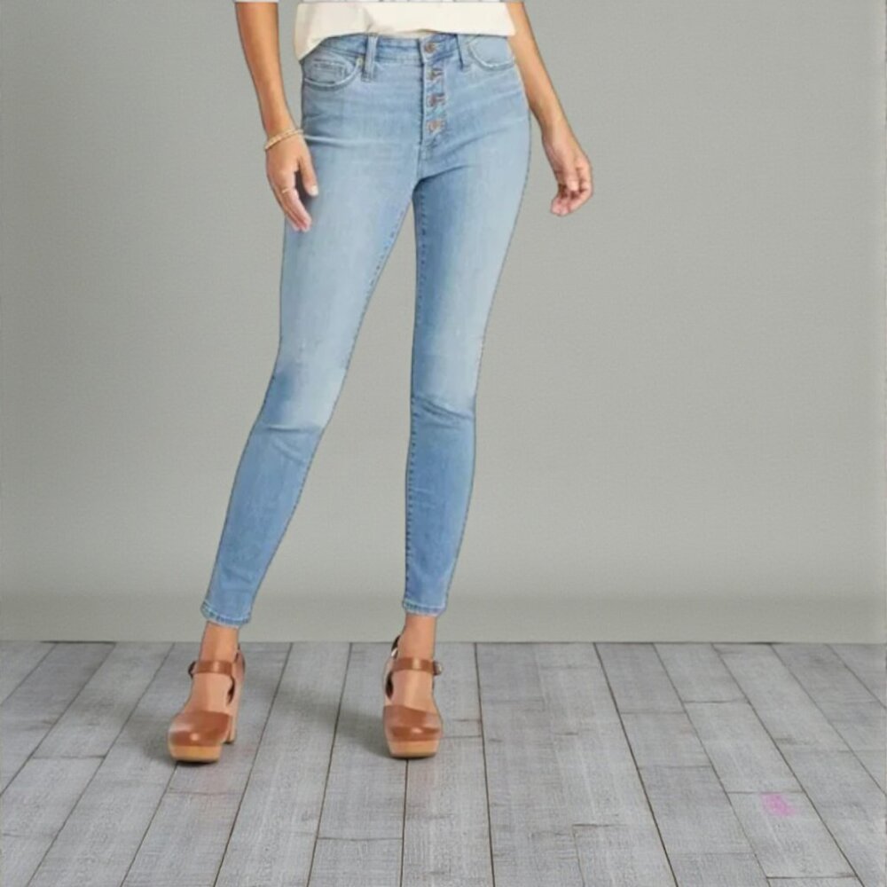 Universal Thread High Rise Button Fly Skinny Jeans